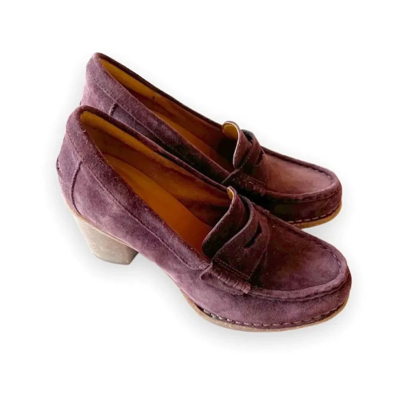 Clarks Shoes - Clarks Unstructured Dark Purple Suede Penny Loafer Size 8.5 Rubber Heel Academia